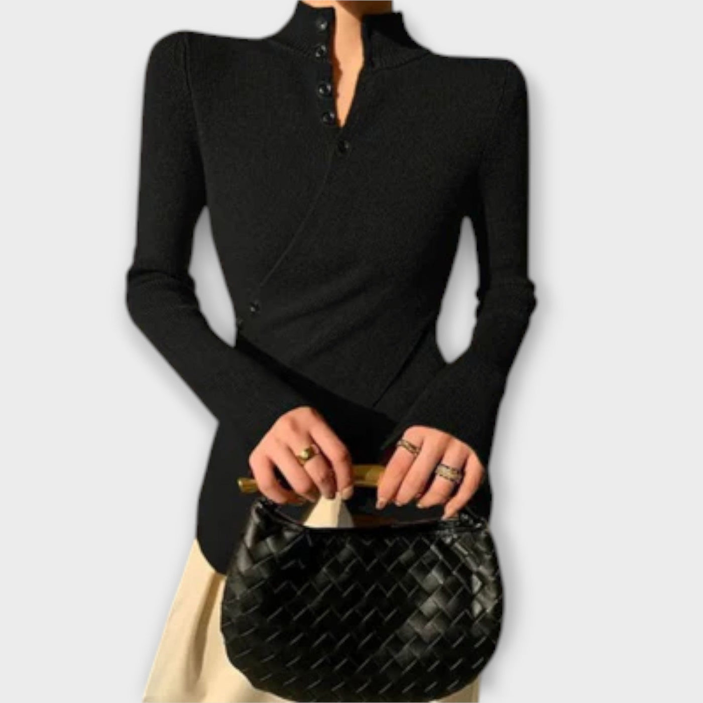 Asymmetrisk knapplångärmad topp – Modern elegans omdefinierad