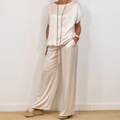 Elegant Satin-Jumpsuit – Raffinerad Stil med Oansträngd Grace