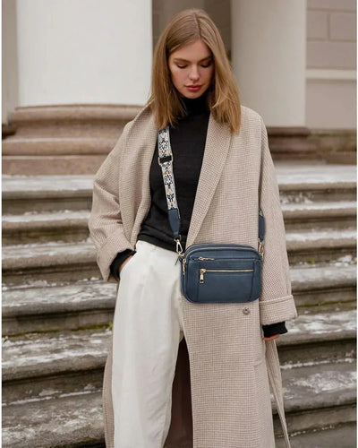 Nylah - Axelväska med färgglada remmar